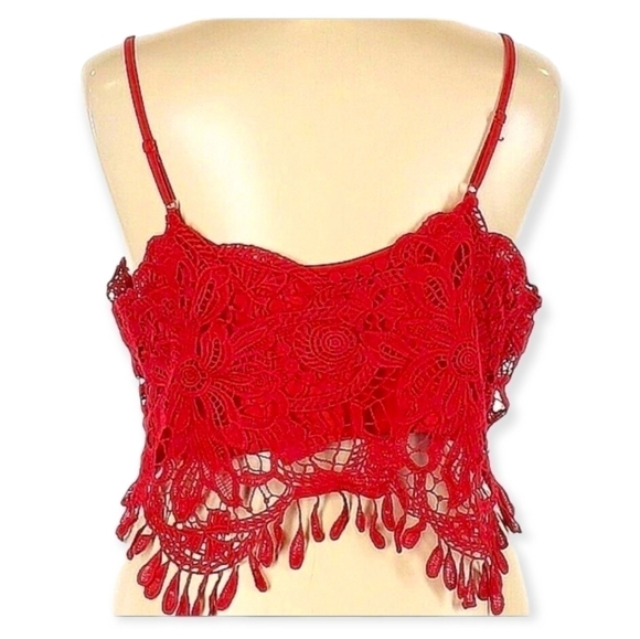 Beautiful Red Layered Halter/Crop Top - Picture 4 of 5